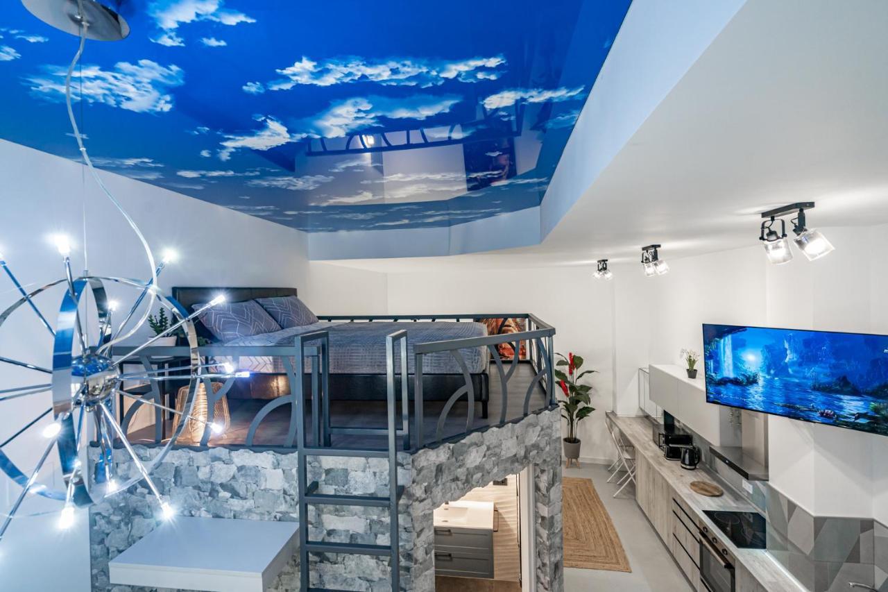 Exquisite Studio Apartment With An Original Design Walencja Zewnętrze zdjęcie