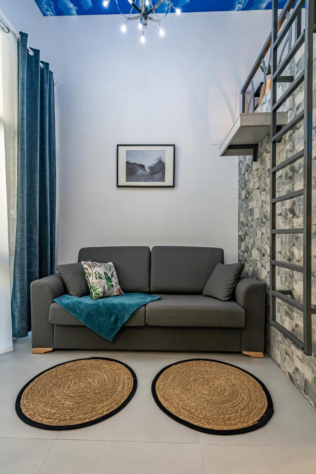 Exquisite Studio Apartment With An Original Design Walencja Zewnętrze zdjęcie